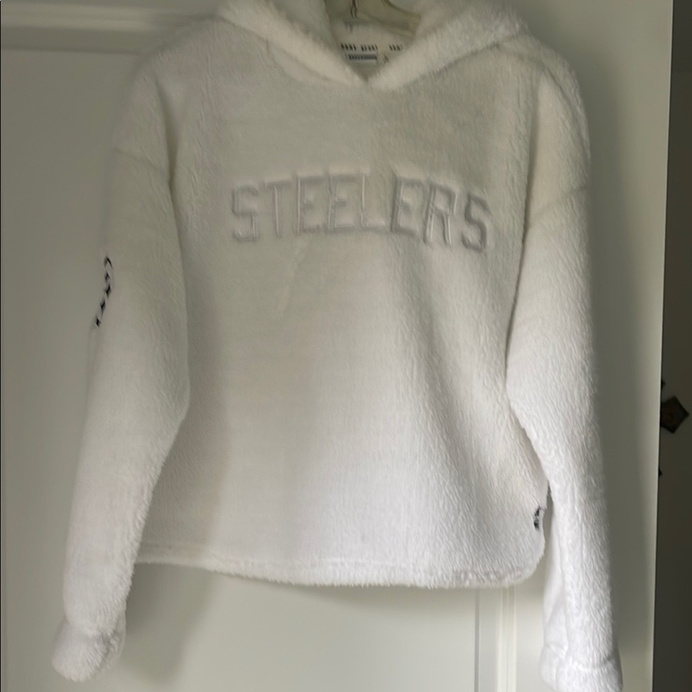 Dkny White Crop sweatshirt Top Casual Style.